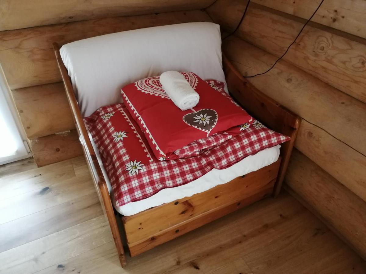 Chalet Le Dorf Nötsch エクステリア 写真