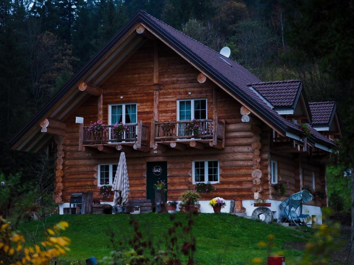 Chalet Le Dorf Nötsch エクステリア 写真